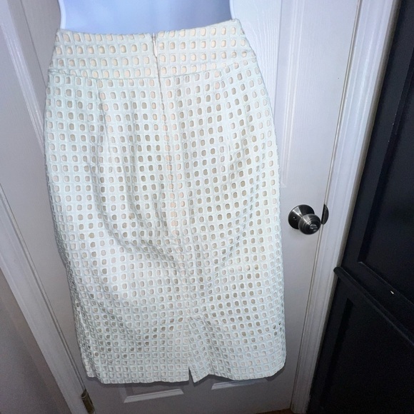 Ann Taylor Petites 2 Green Eyelet Straight Lined Pencil Skirt Suit Classic 2P - Picture 12 of 14